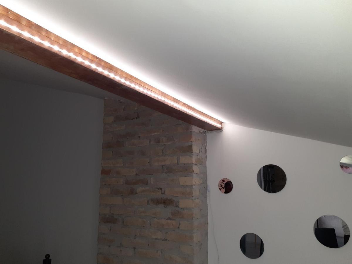 Flora Novi Sad Apartment Ngoại thất bức ảnh