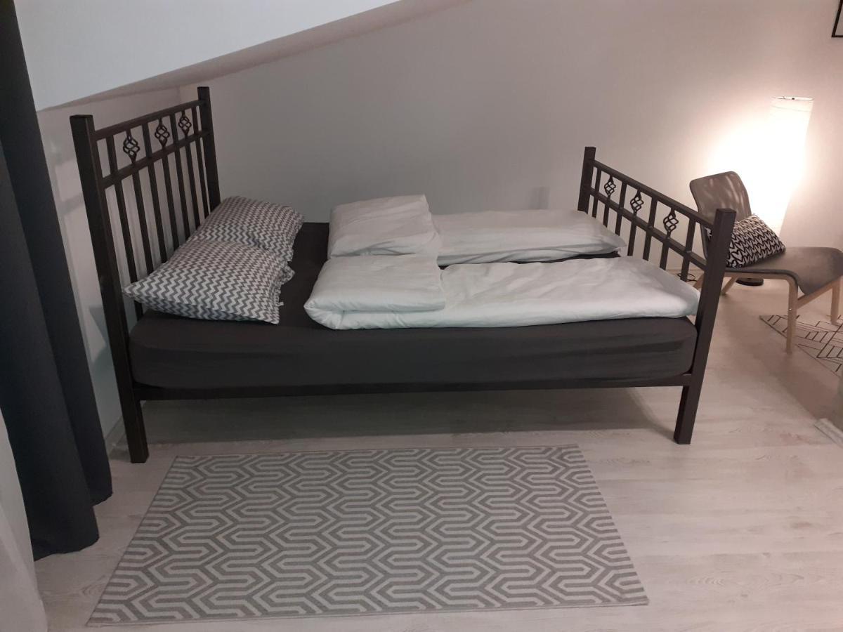 Flora Novi Sad Apartment Ngoại thất bức ảnh